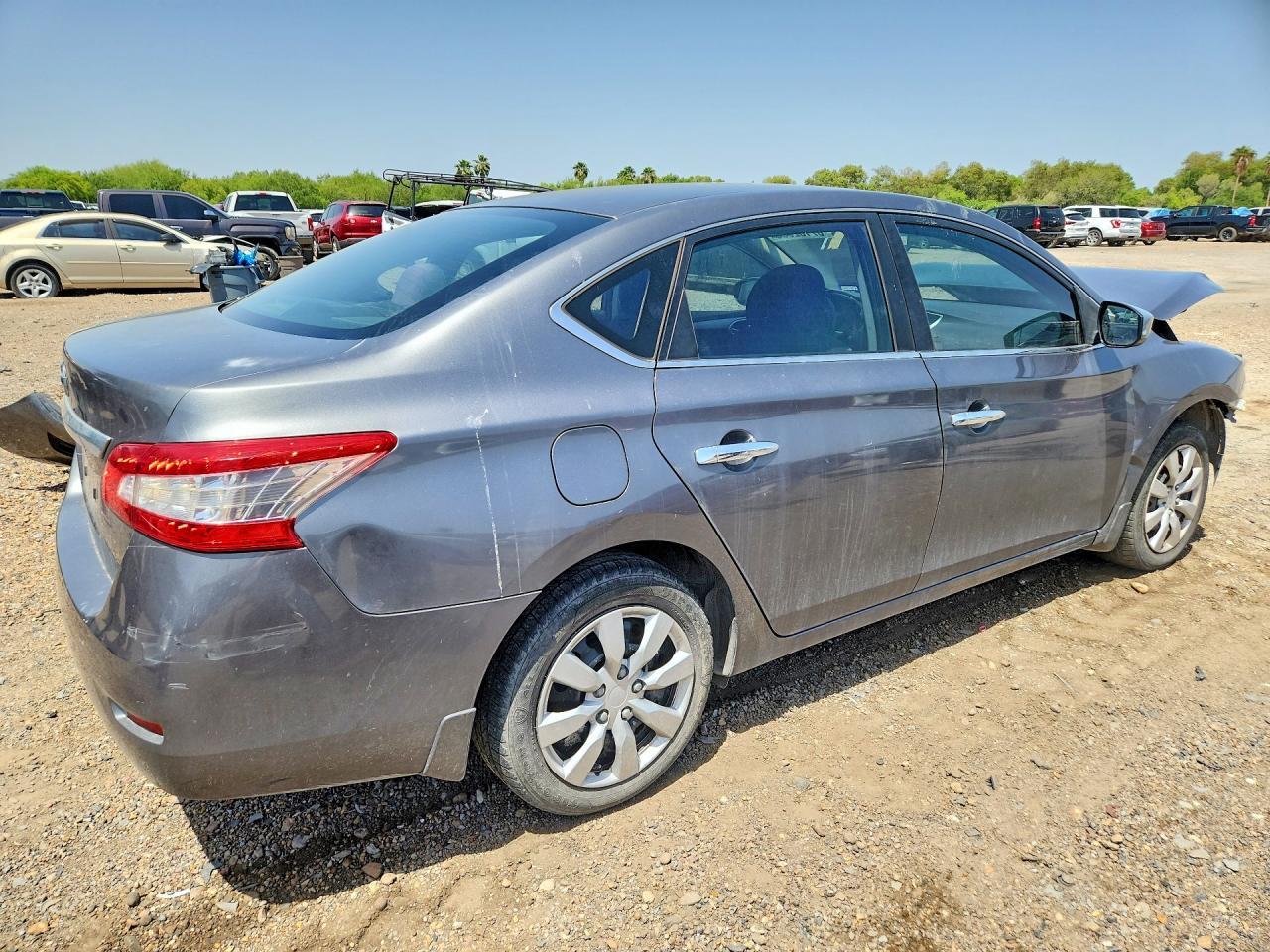 2015 Nissan Sentra S - zdjęcie 3