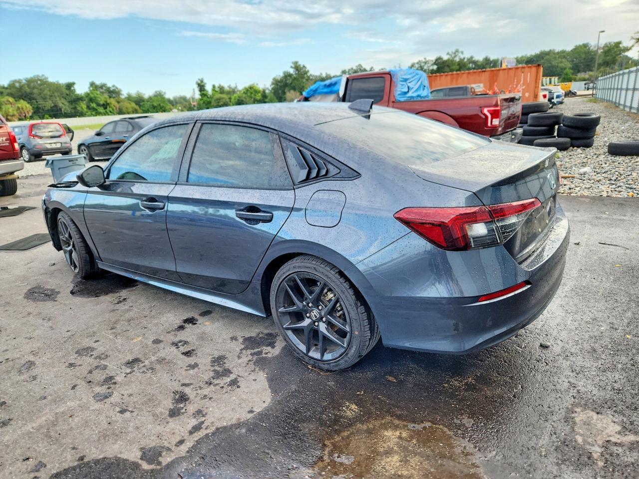 2025 Honda Civic Sport - zdjęcie 2
