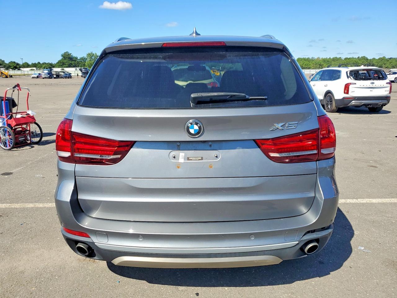 2016 BMW X5 xDrive35I - zdjęcie 6