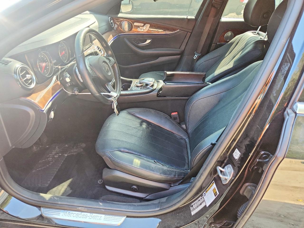 2017 Mercedes-Benz E 300 - zdjęcie 7