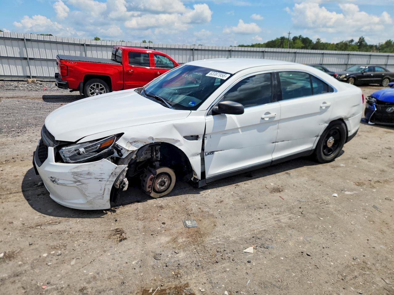 2019 Ford Taurus Police Interceptor - zdjęcie główne