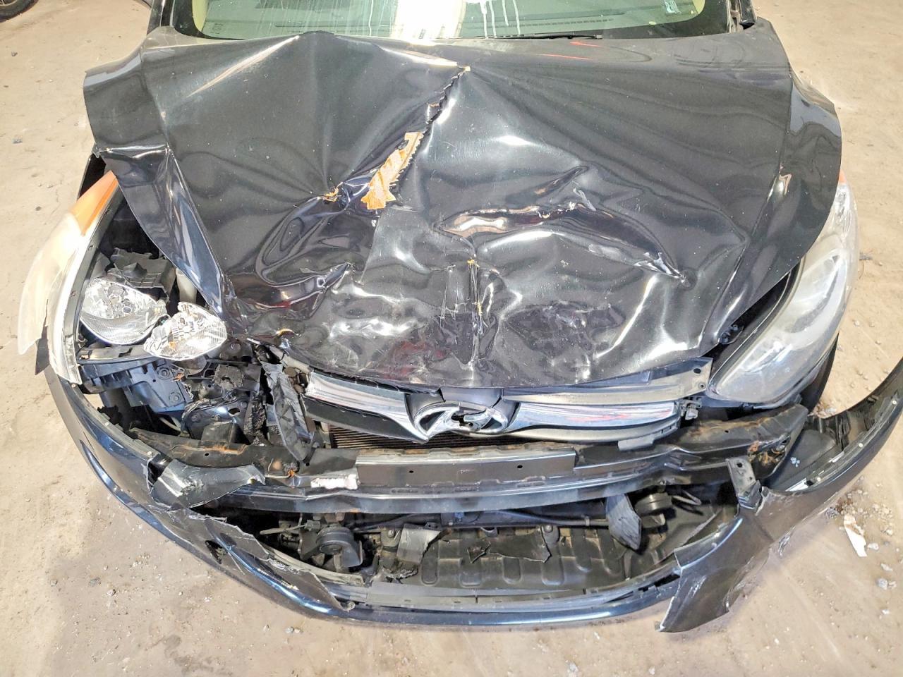 2013 Hyundai Elantra Gls - zdjęcie 11