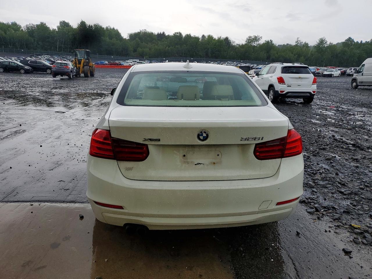 2013 BMW Seria 3 328i - zdjęcie 6