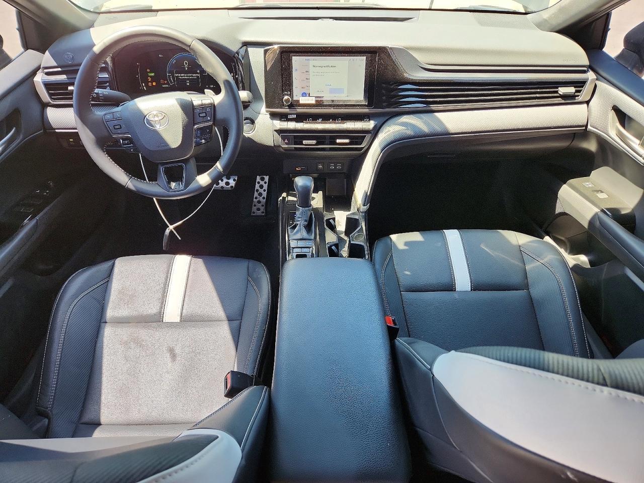 2026 Toyota Camry Se - zdjęcie 8
