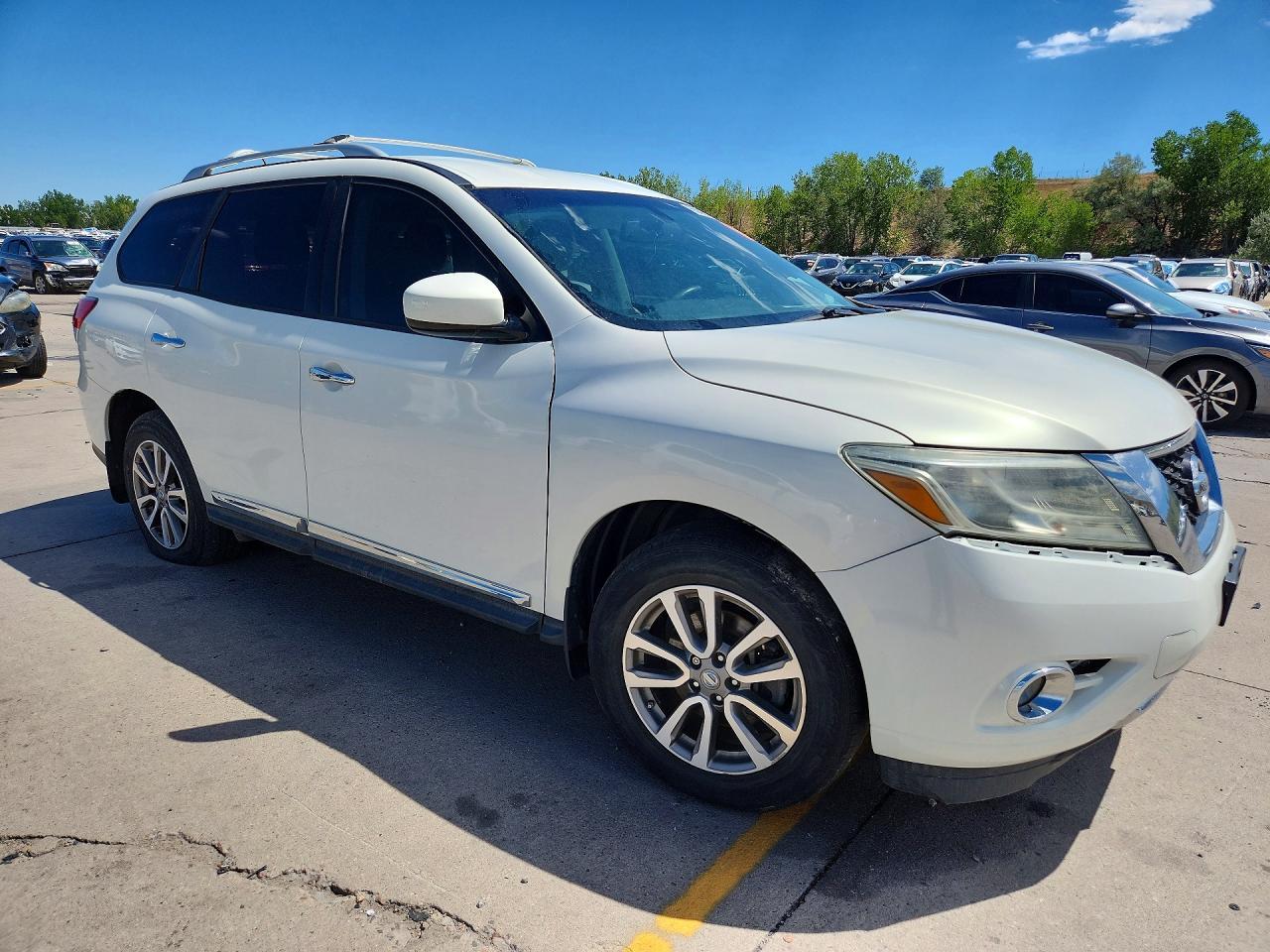 2014 Nissan Pathfinder Sl - zdjęcie 4