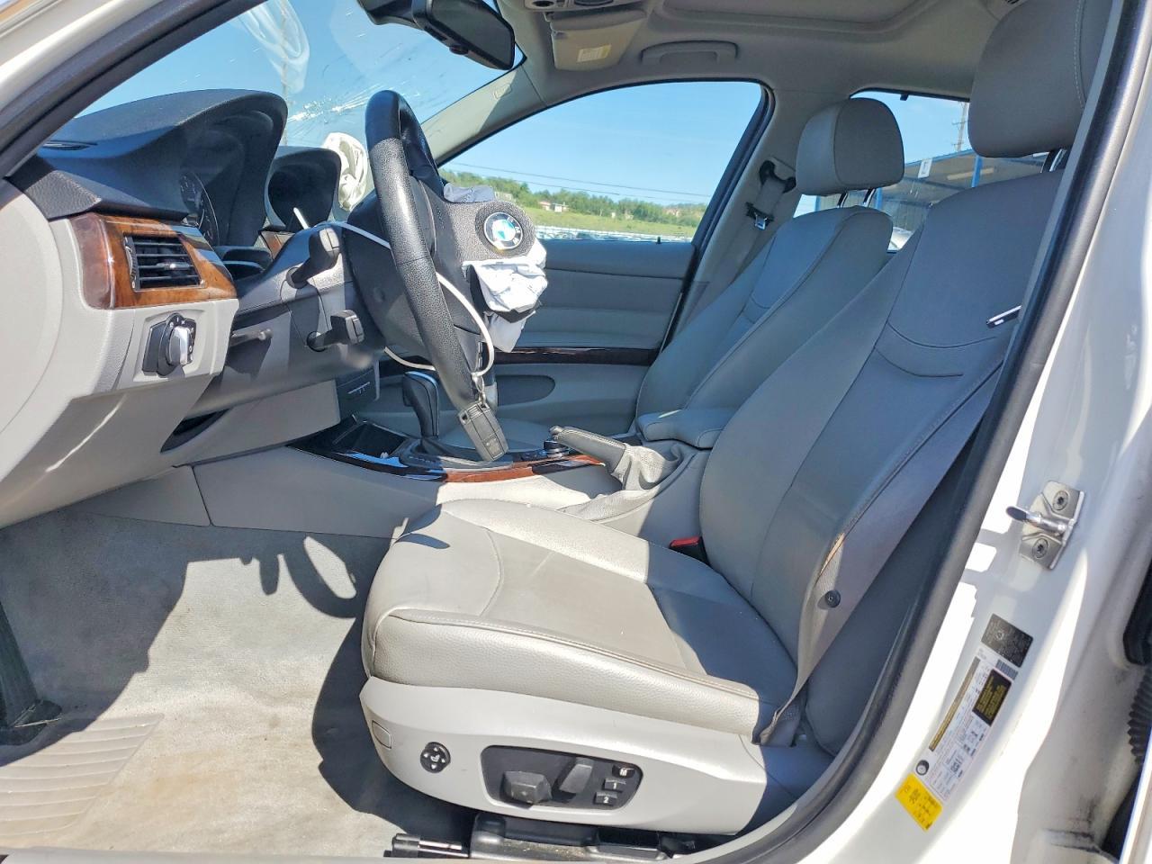 2026 BMW 335 Xi - zdjęcie 7