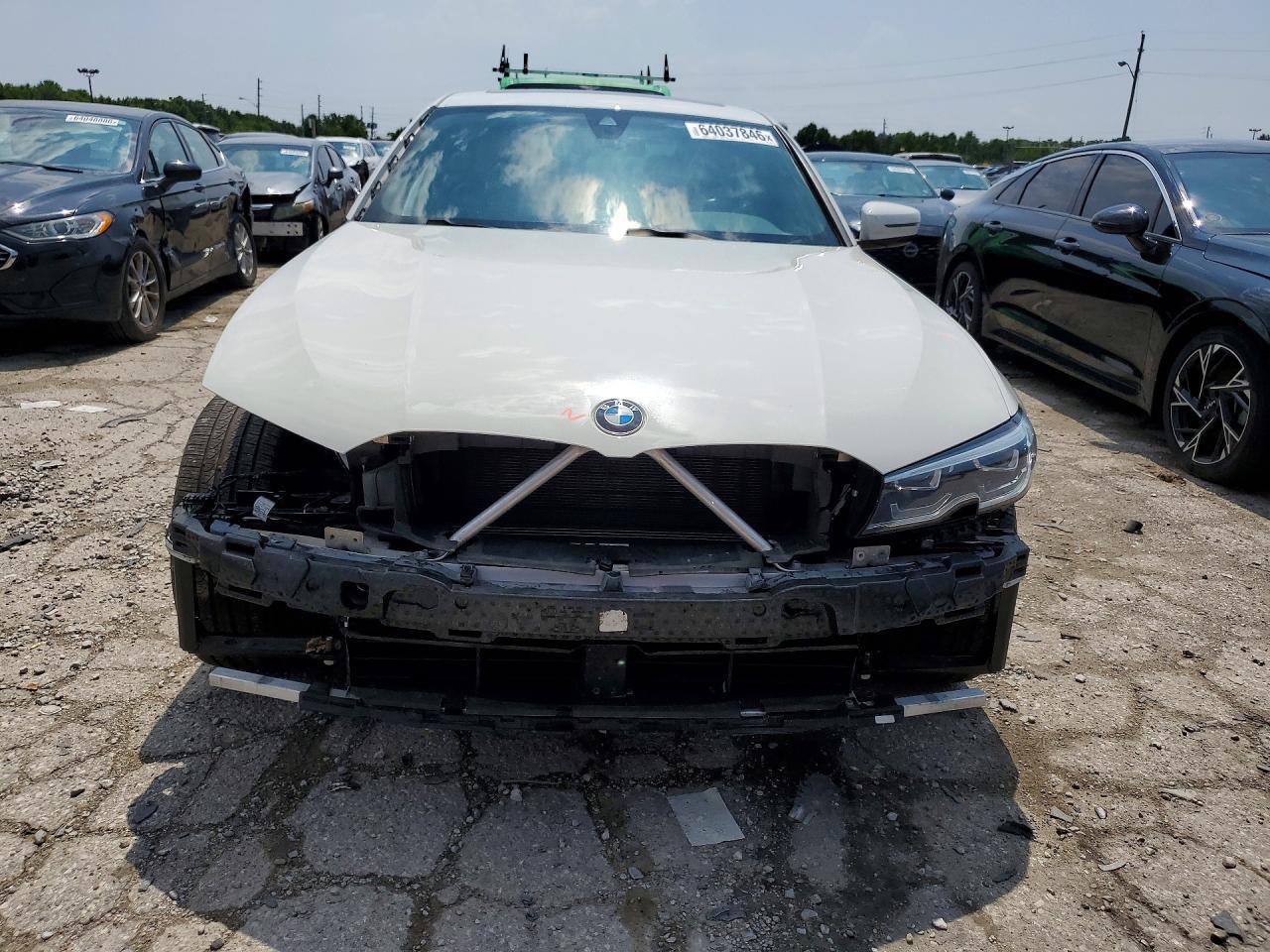 2020 BMW Seria 3 330i - zdjęcie 5