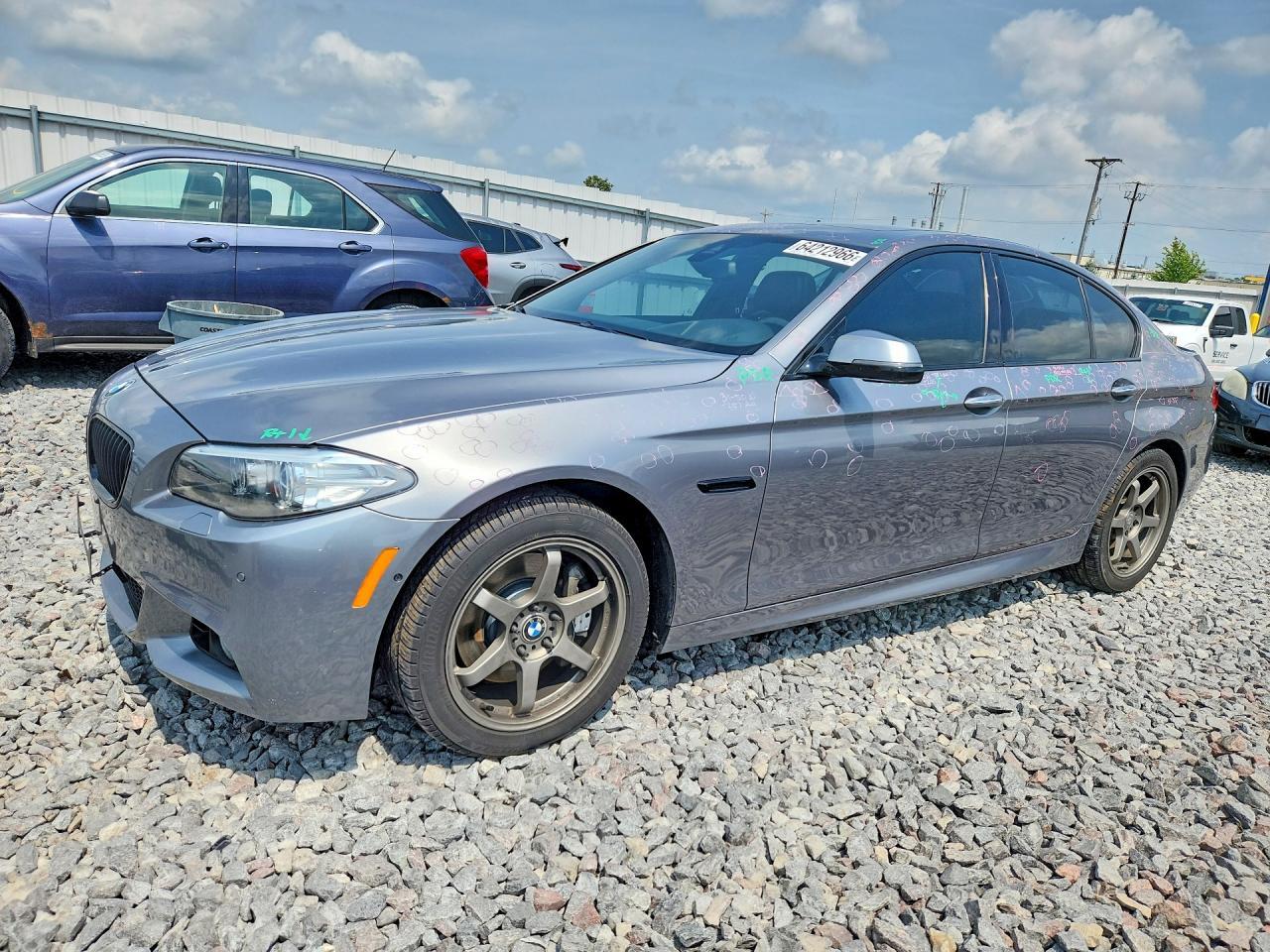 2015 BMW Seria 5 535i - zdjęcie główne