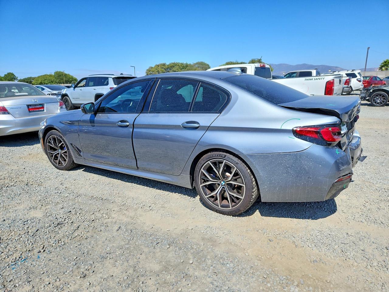 2021 BMW 540 I - zdjęcie 2