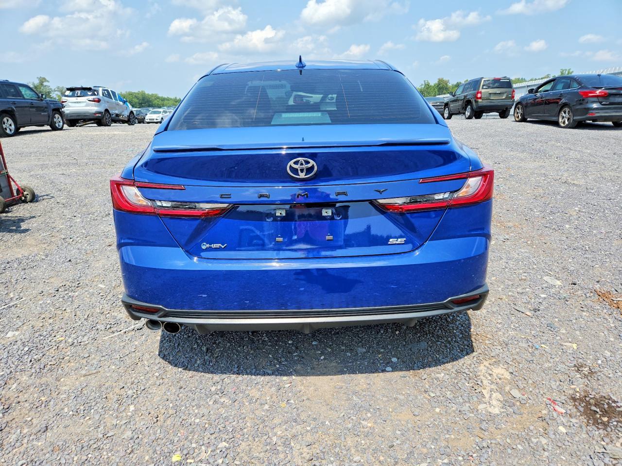 2026 Toyota Camry Se - zdjęcie 6