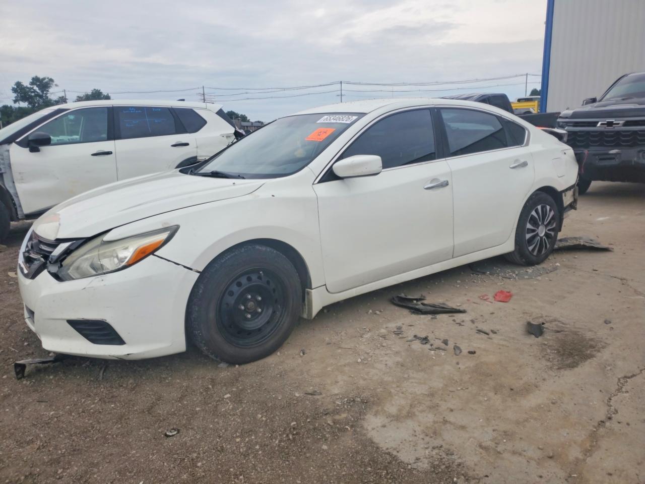 2016 Nissan Altima 2.5 S - zdjęcie główne