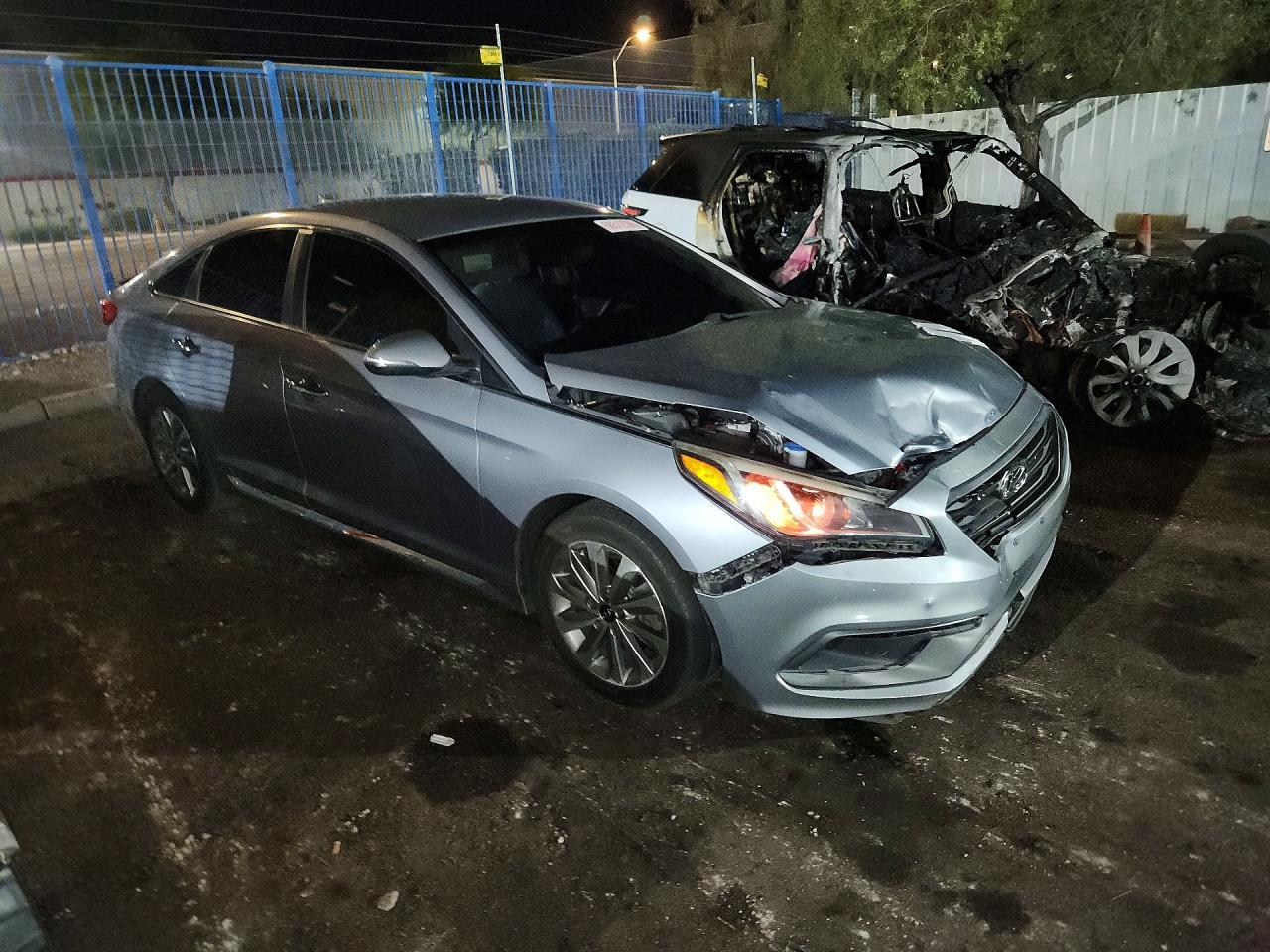 2015 Hyundai Sonata Sport - zdjęcie 4