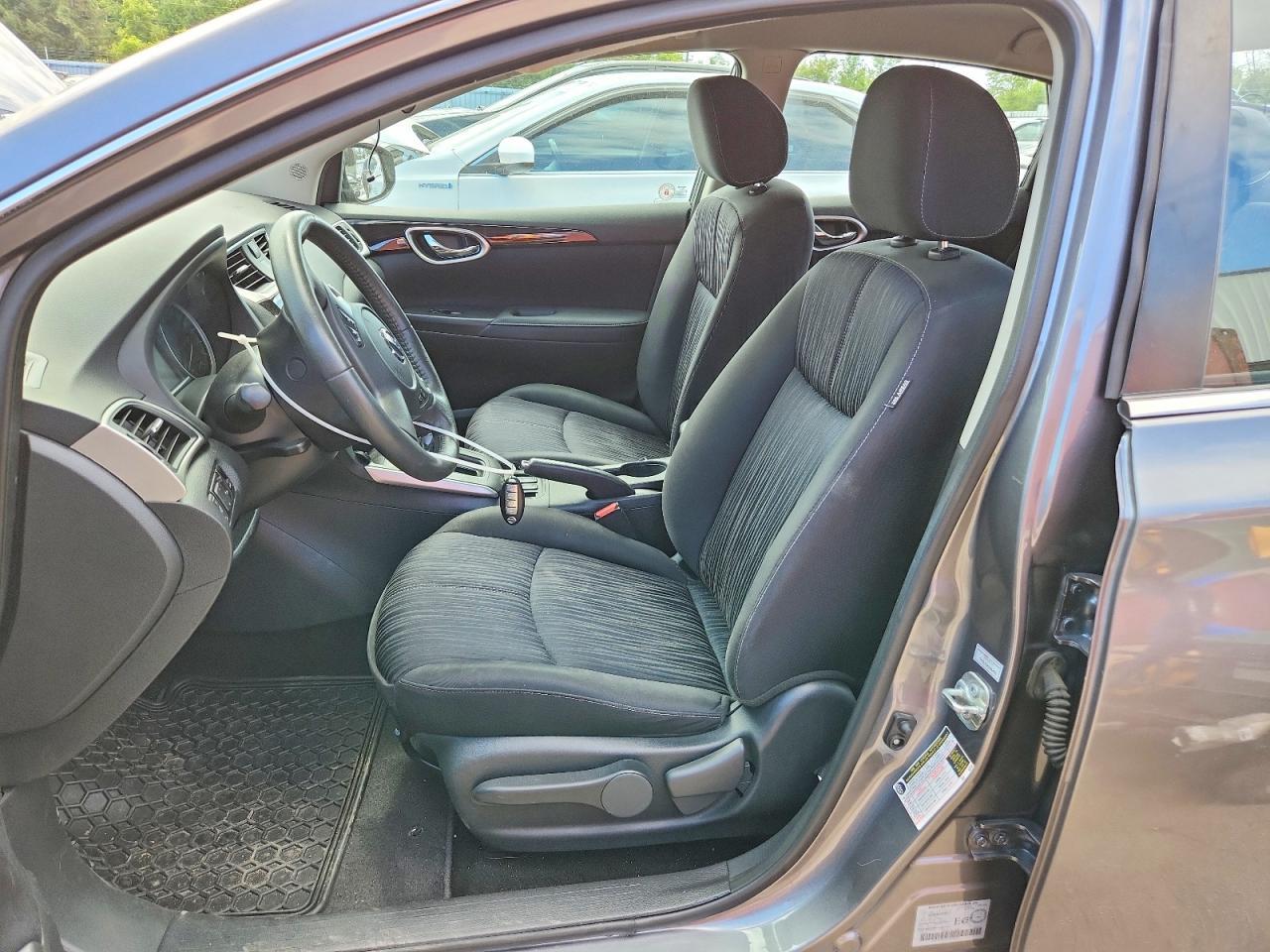 2018 Nissan Sentra S - zdjęcie 7