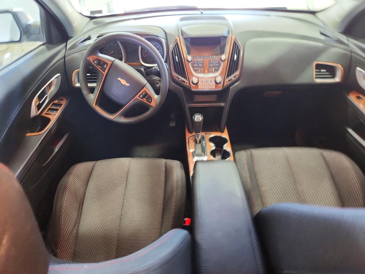 2016 Chevrolet Equinox Ls - zdjęcie 8