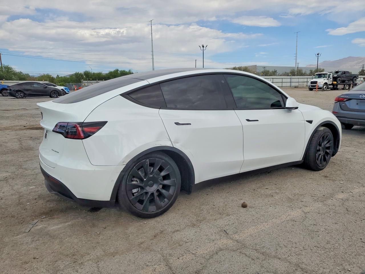 2022 Tesla Model Y - zdjęcie 3