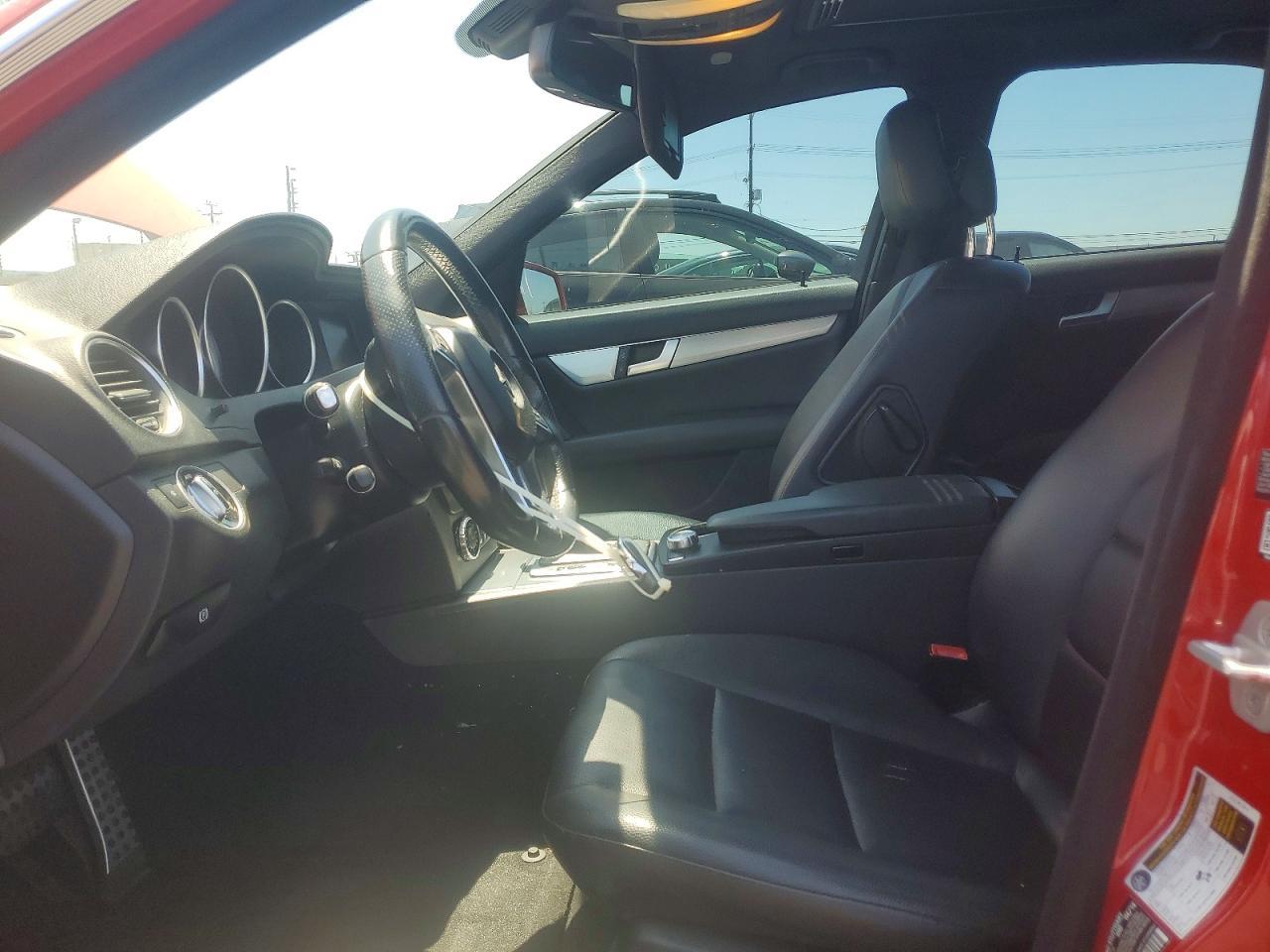 2014 Mercedes-Benz C 250 - zdjęcie 7