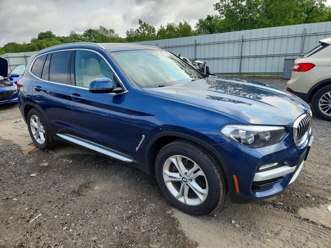 2019 BMW X3 xDrive30I - zdjęcie 4