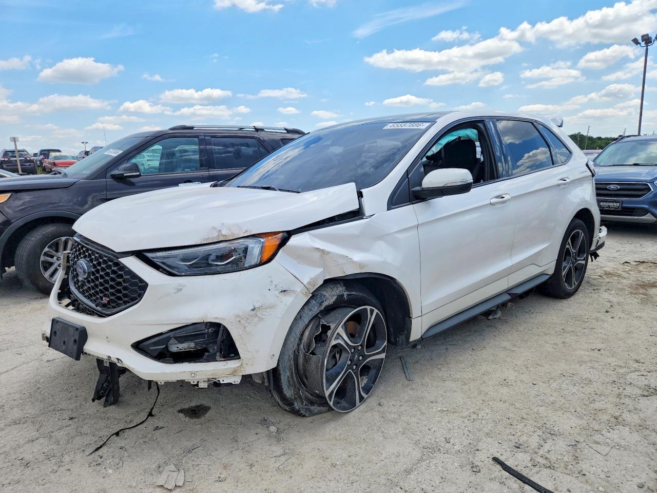 2019 Ford Edge St - zdjęcie główne