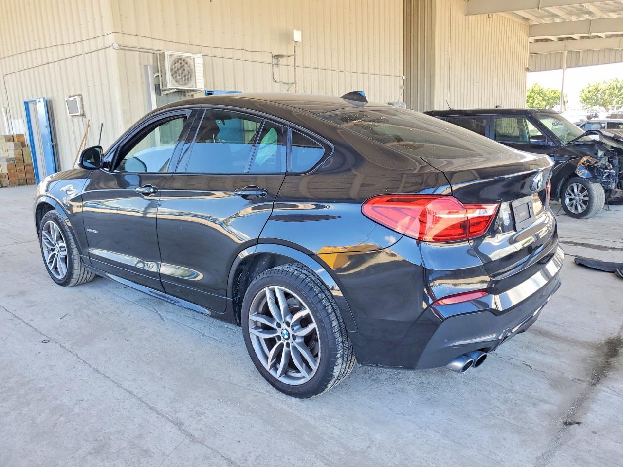 2017 BMW X4 xDrive28I - zdjęcie 2