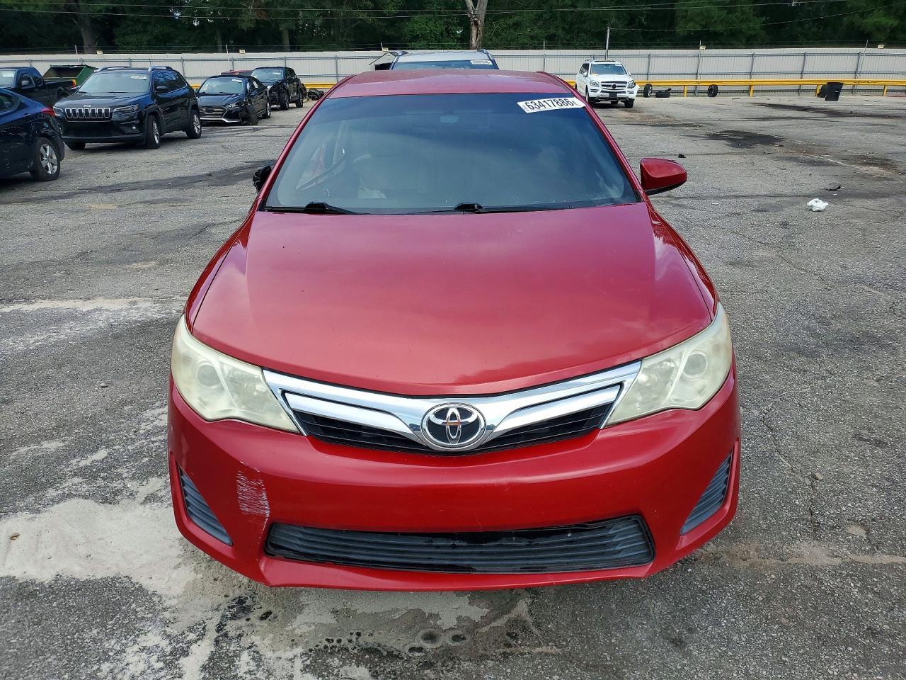 2014 Toyota Camry Le - zdjęcie 5