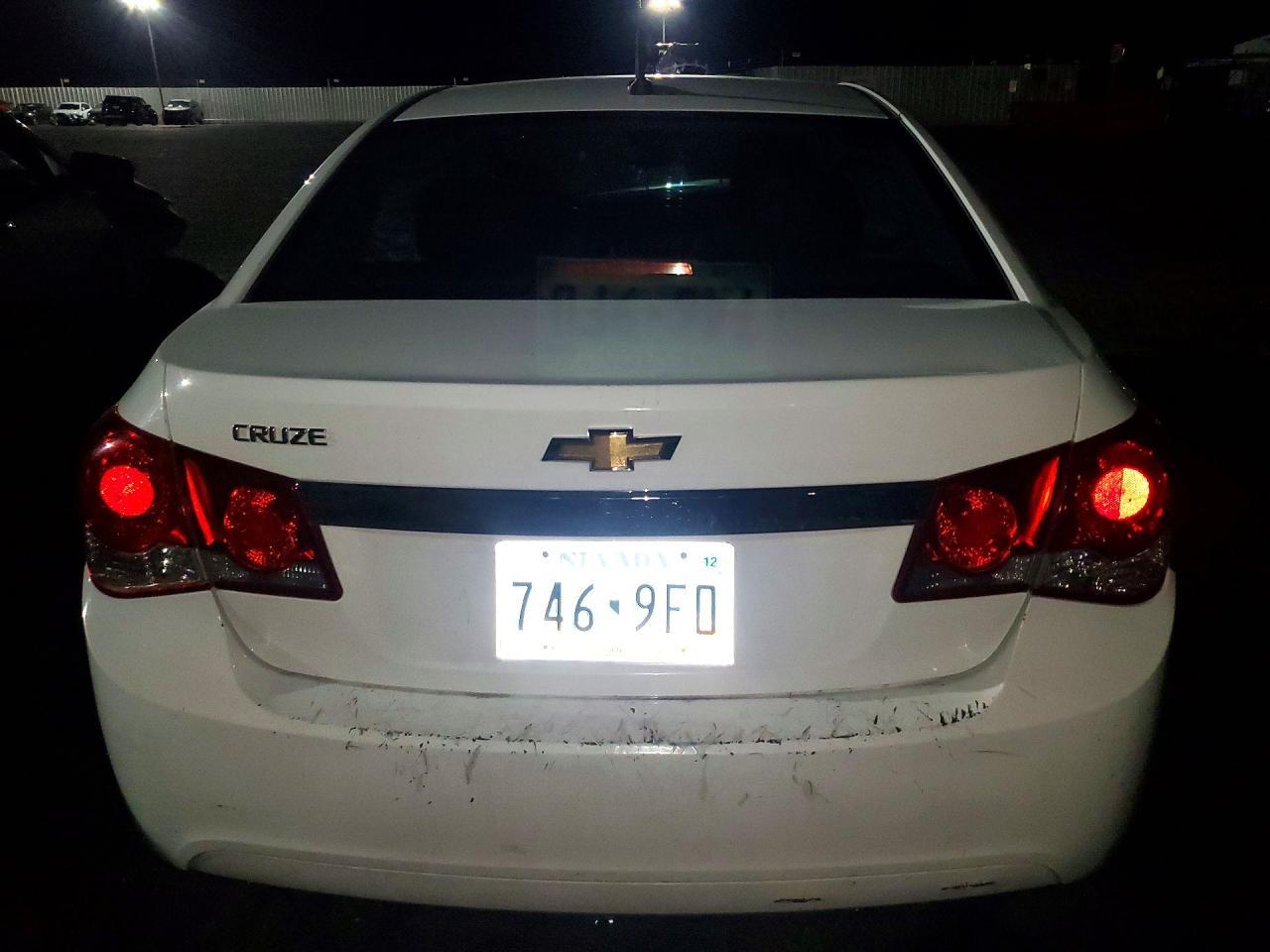 2014 Chevrolet Cruze Ls - zdjęcie 6