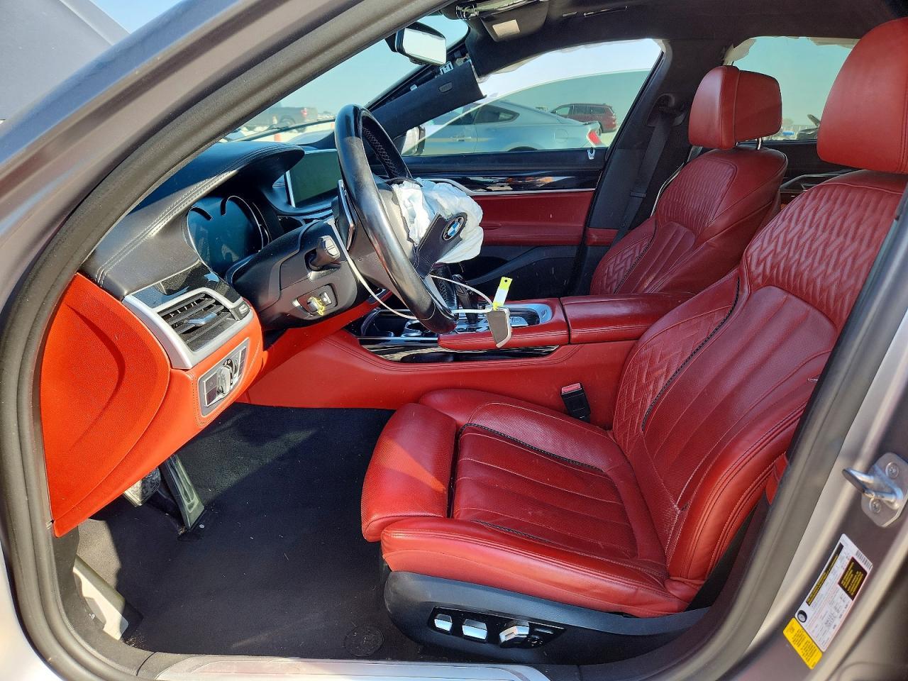 2018 BMW 750 I - zdjęcie 7