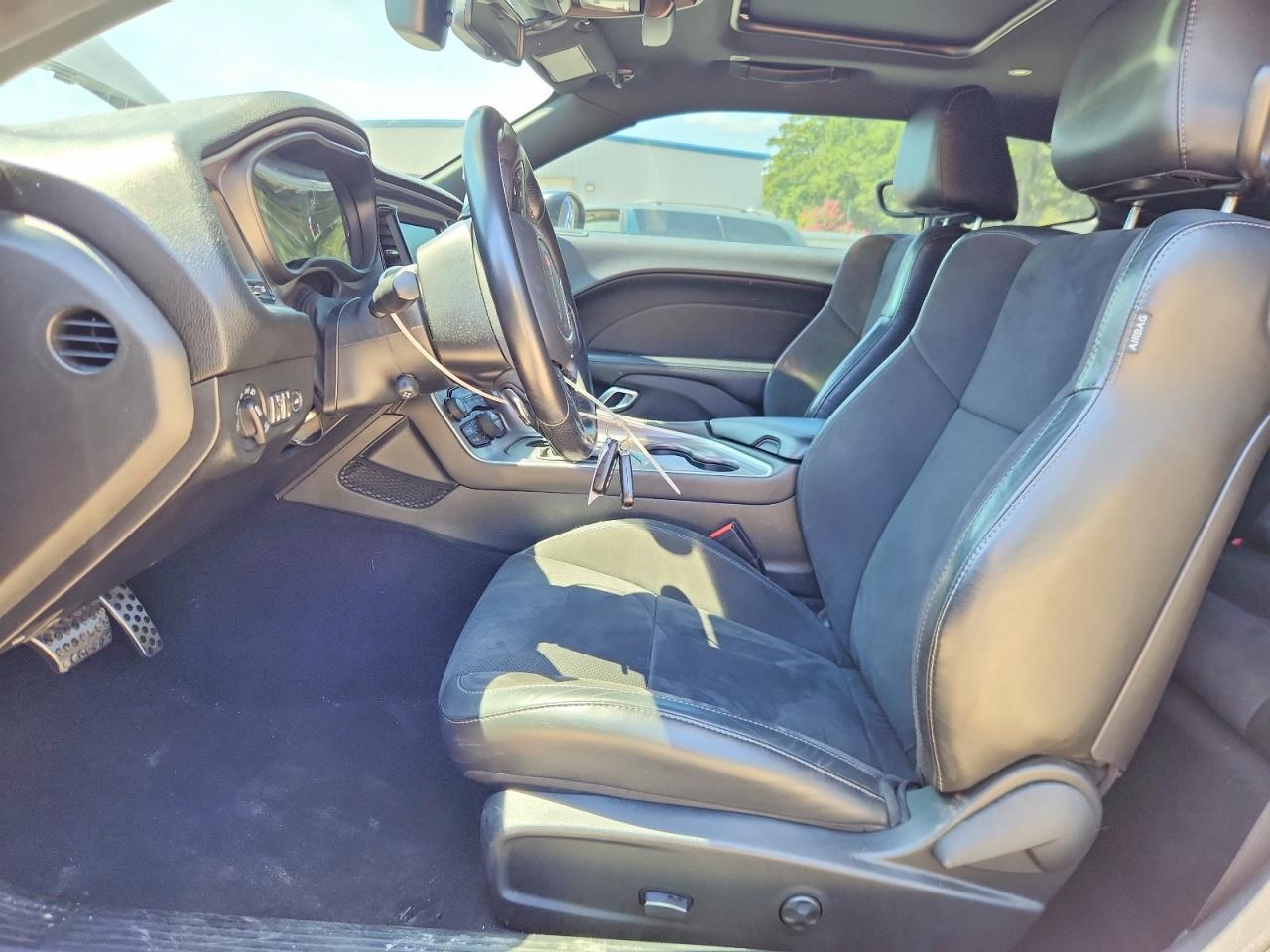 2019 Dodge Challenger R/T - zdjęcie 7