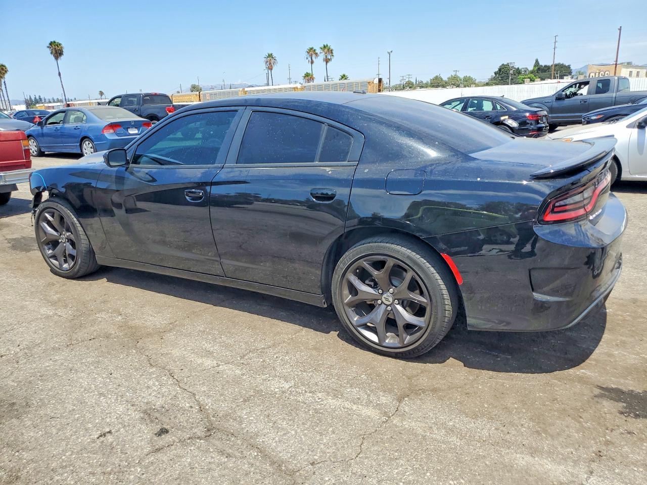 2021 Dodge Charger Sxt - zdjęcie 2