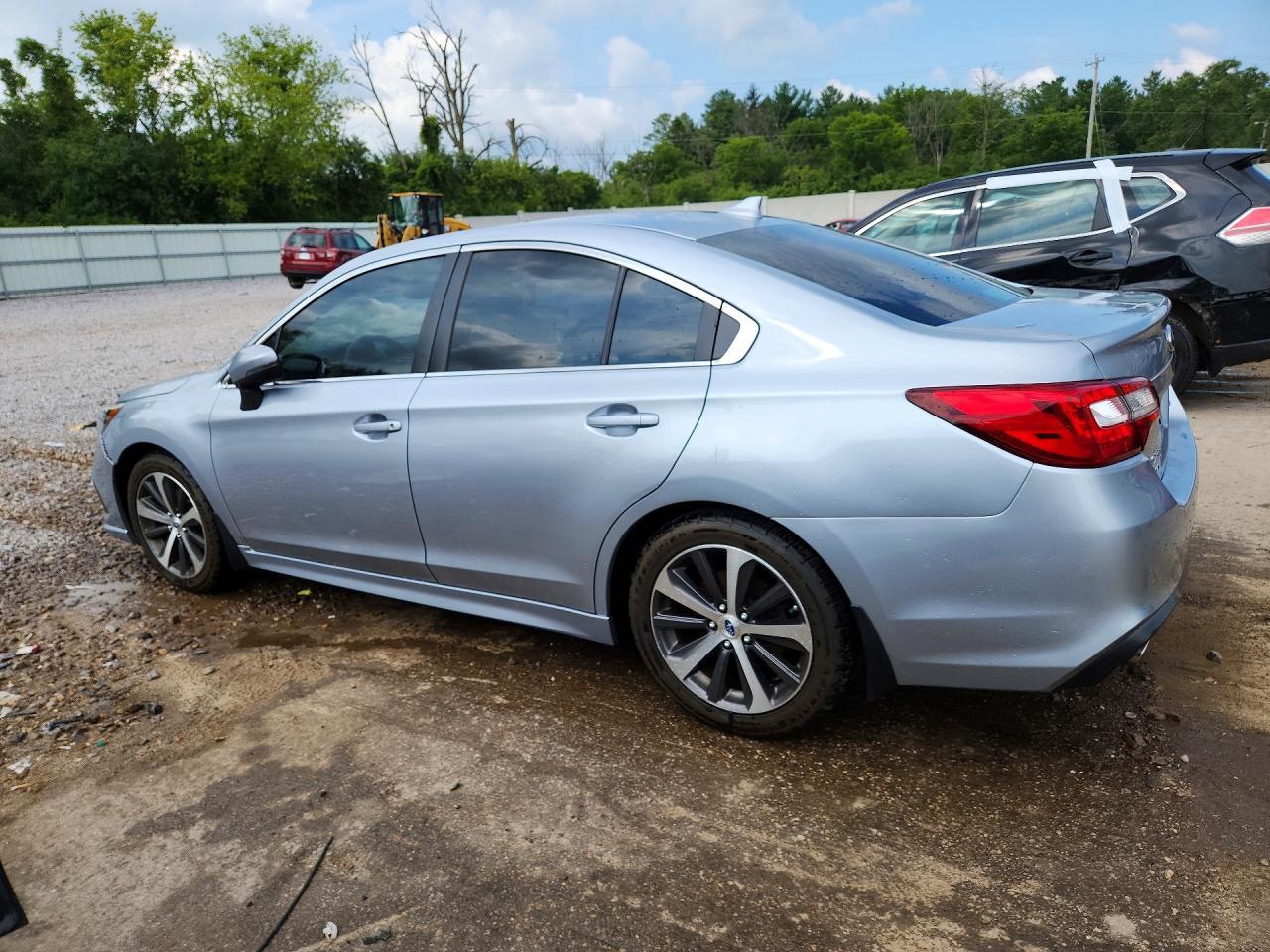 2018 Subaru Legacy 2.5I Limited - zdjęcie 2