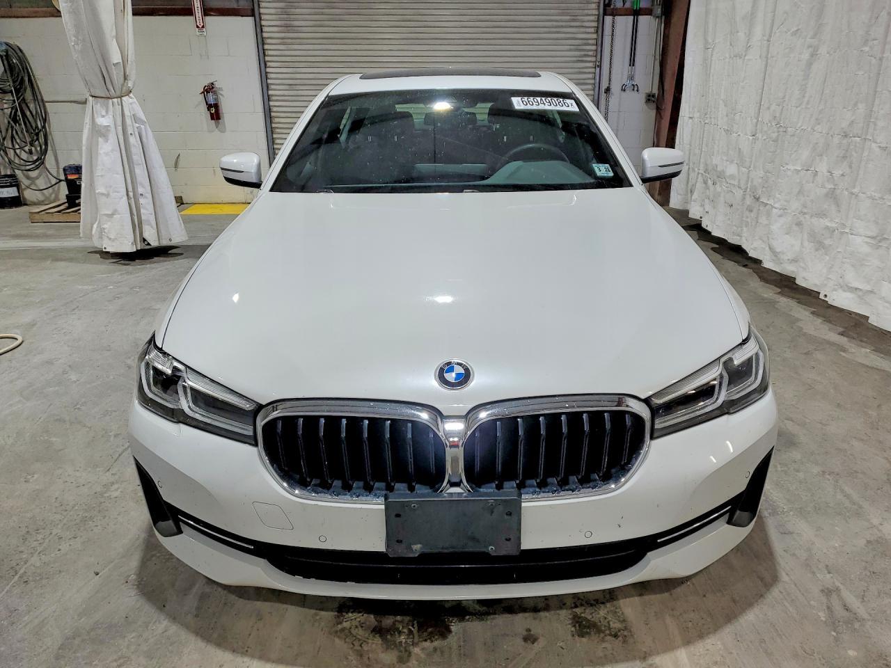 2023 BMW Seria 5 540i - zdjęcie 5
