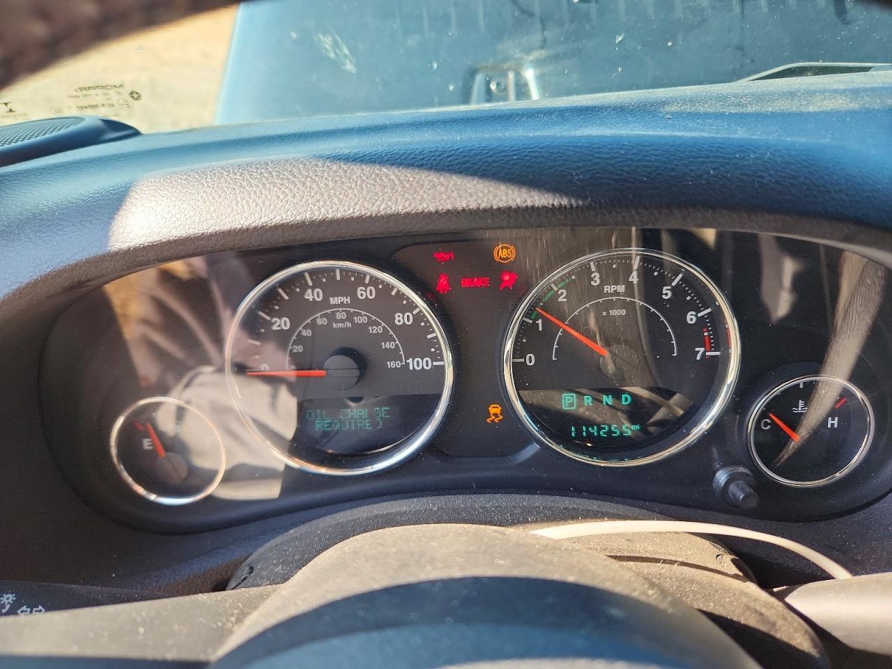2015 Jeep Wrangler Sahara - zdjęcie 9
