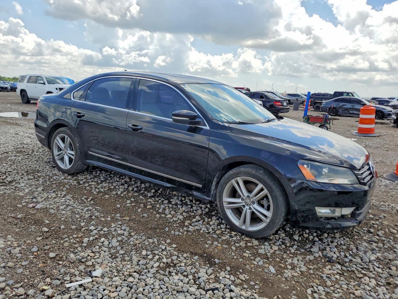 2013 Volkswagen Passat Se - zdjęcie 4