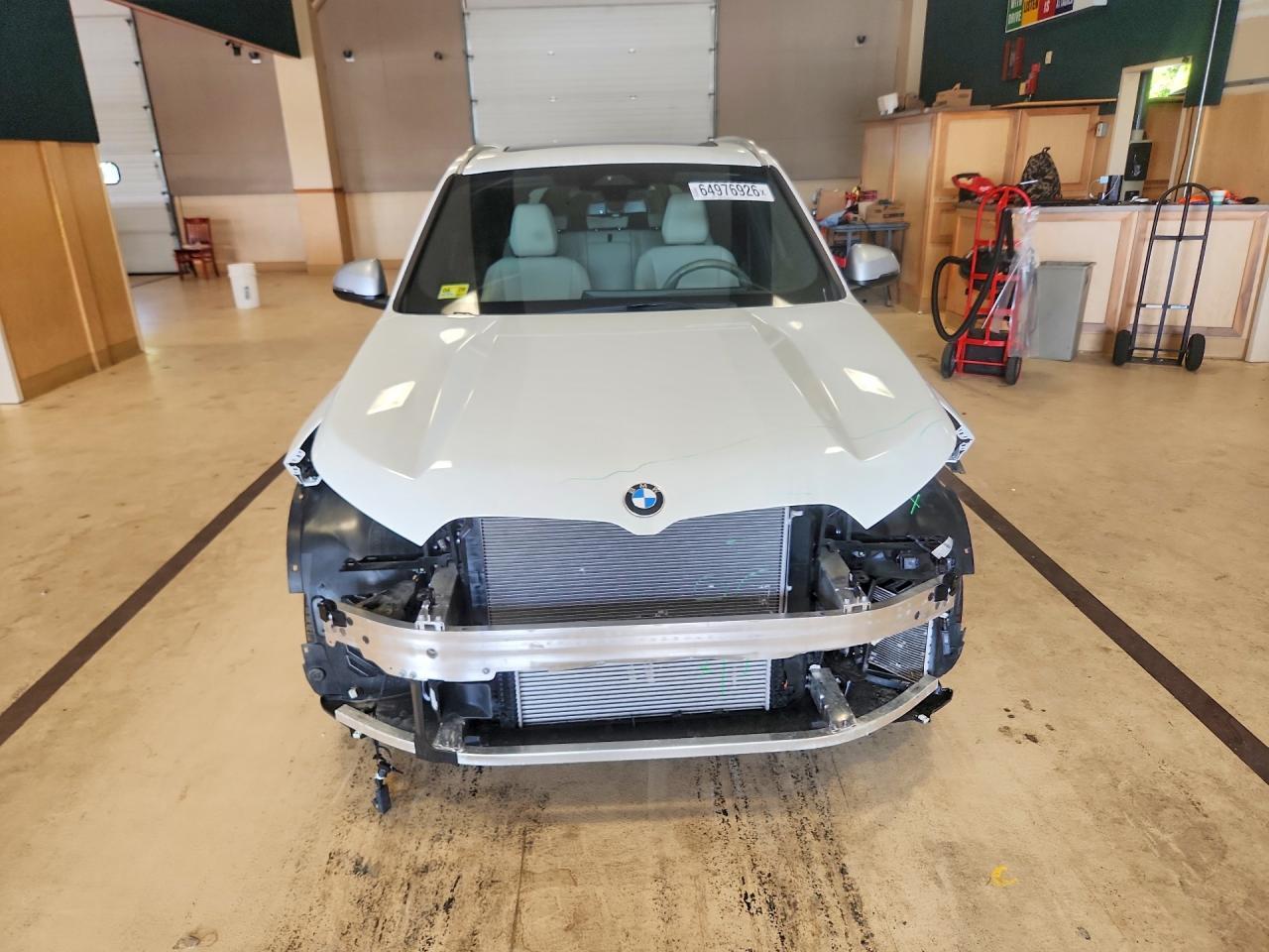 2023 BMW X1 xDrive28I - zdjęcie 5