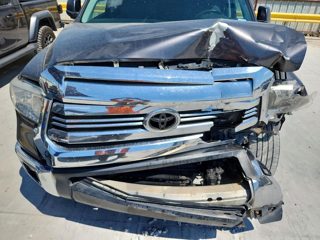 2017 Toyota Tundra Crewmax Sr5 - zdjęcie 11