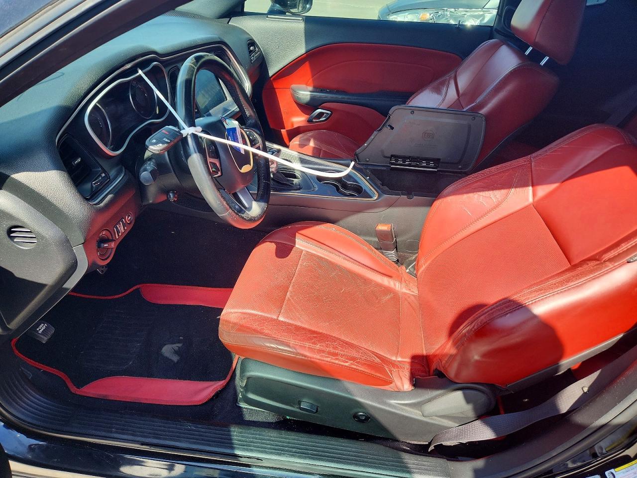2017 Dodge Challenger Sxt - zdjęcie 7