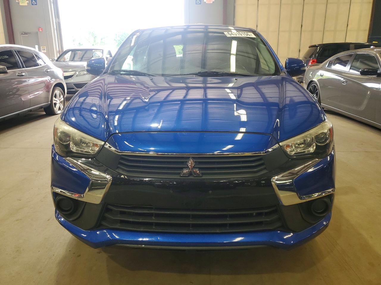 2017 Mitsubishi Outlander Sport Es - zdjęcie 5