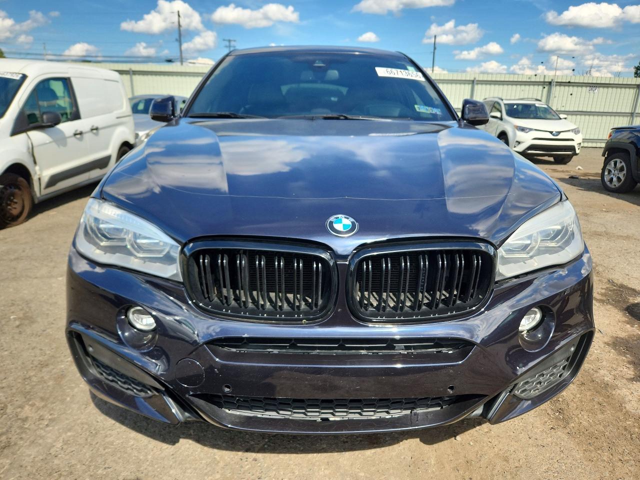 2015 BMW X6 xDrive50I - zdjęcie 5
