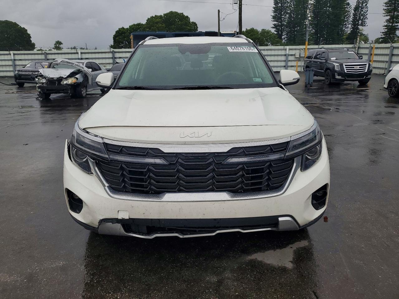 2024 Kia Seltos Ex - zdjęcie 5