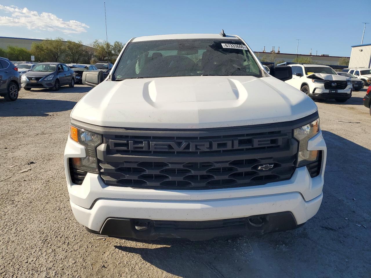 2024 Chevrolet Silverado C1500 Custom - zdjęcie 5