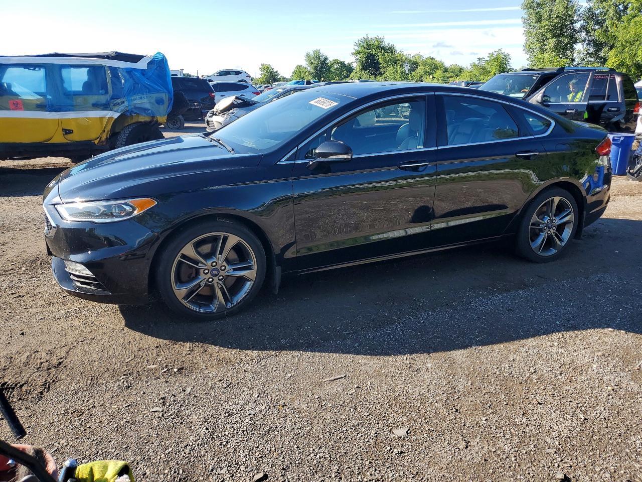 2017 Ford Fusion Sport - zdjęcie główne