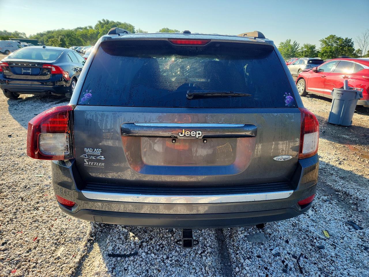 2015 Jeep Compass Latitude - zdjęcie 6