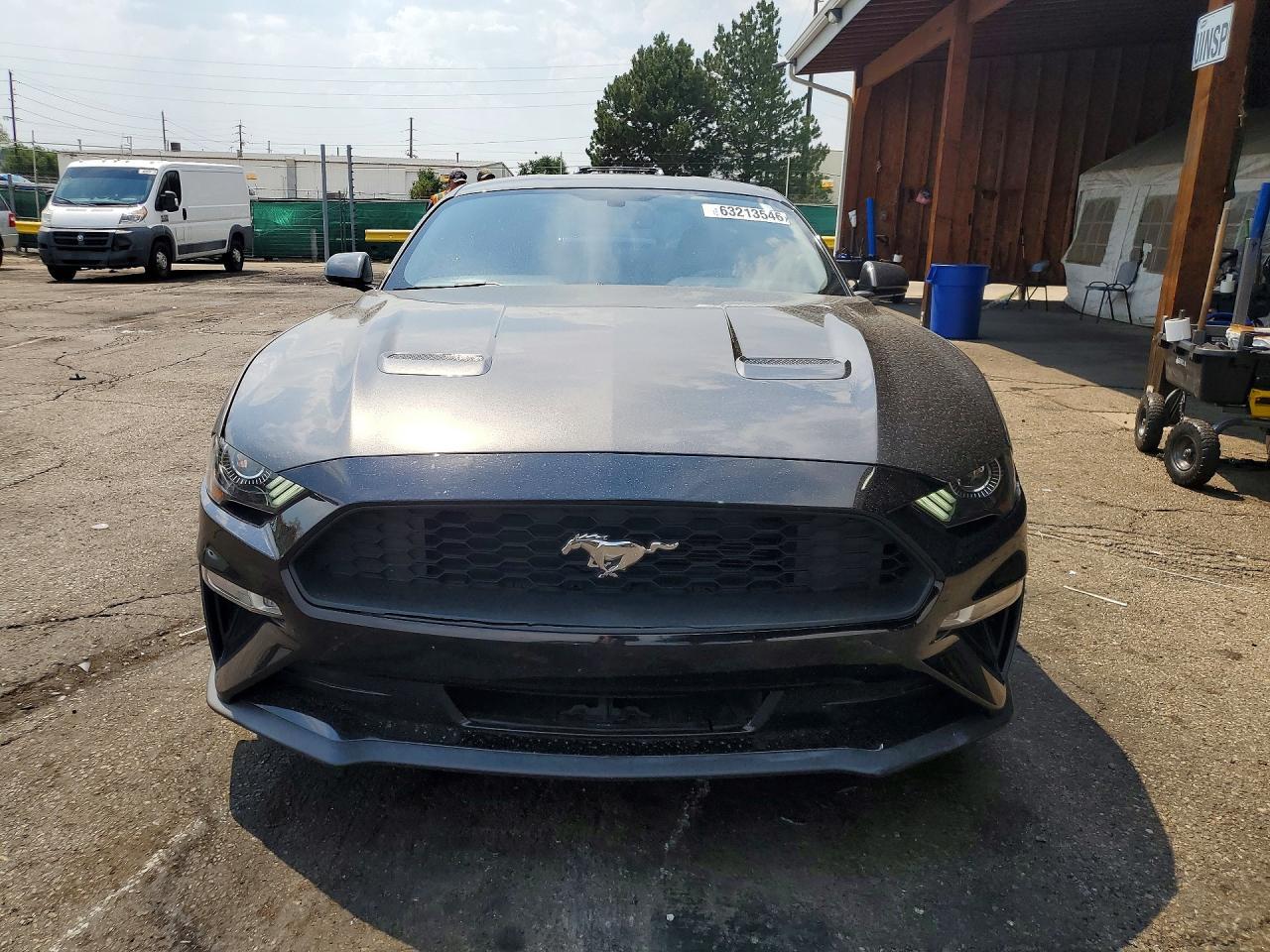 2018 Ford Mustang - zdjęcie 5