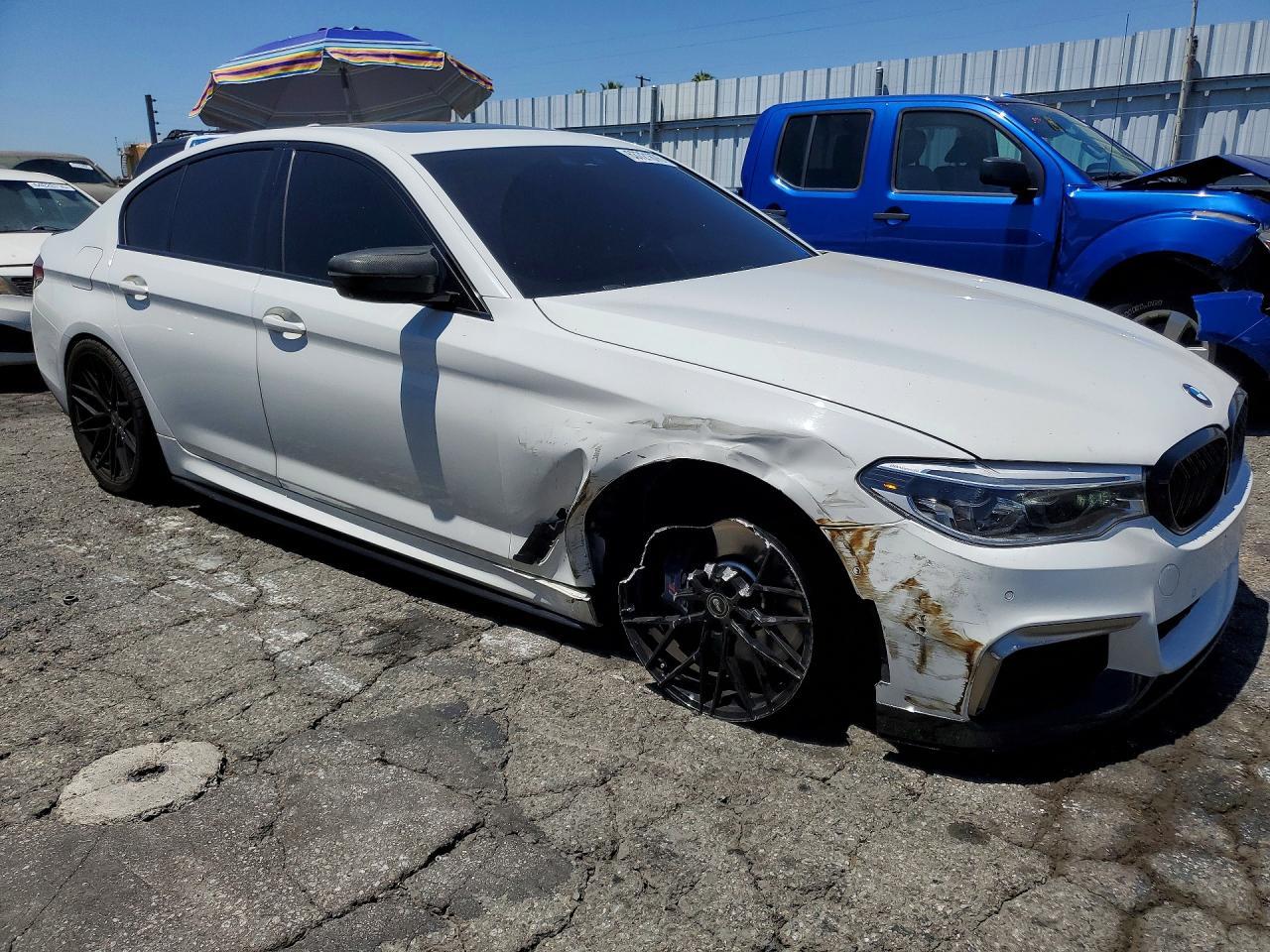 2019 BMW M550Xi - zdjęcie 4