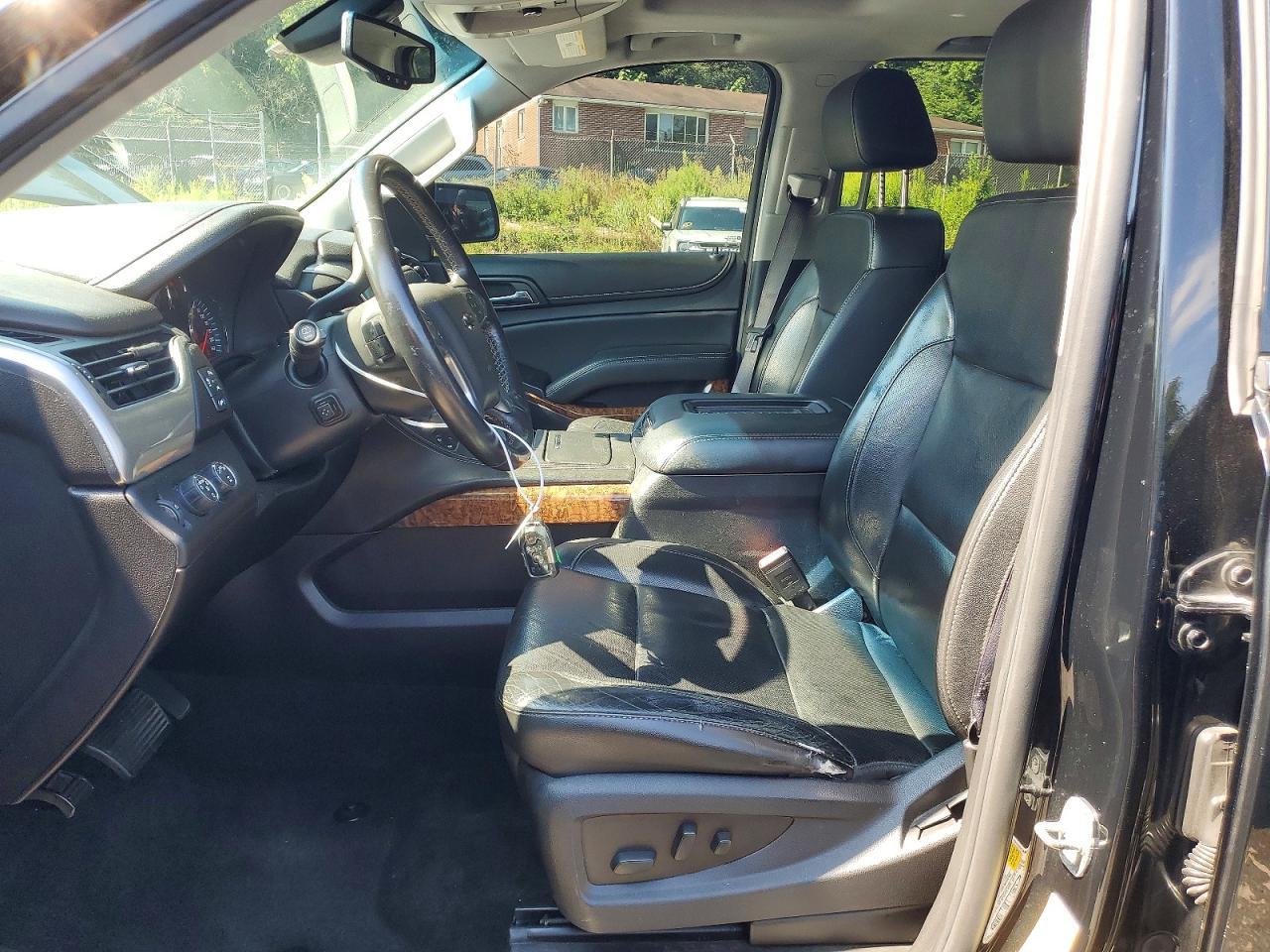 2017 Chevrolet Suburban K1500 Premier - zdjęcie 7