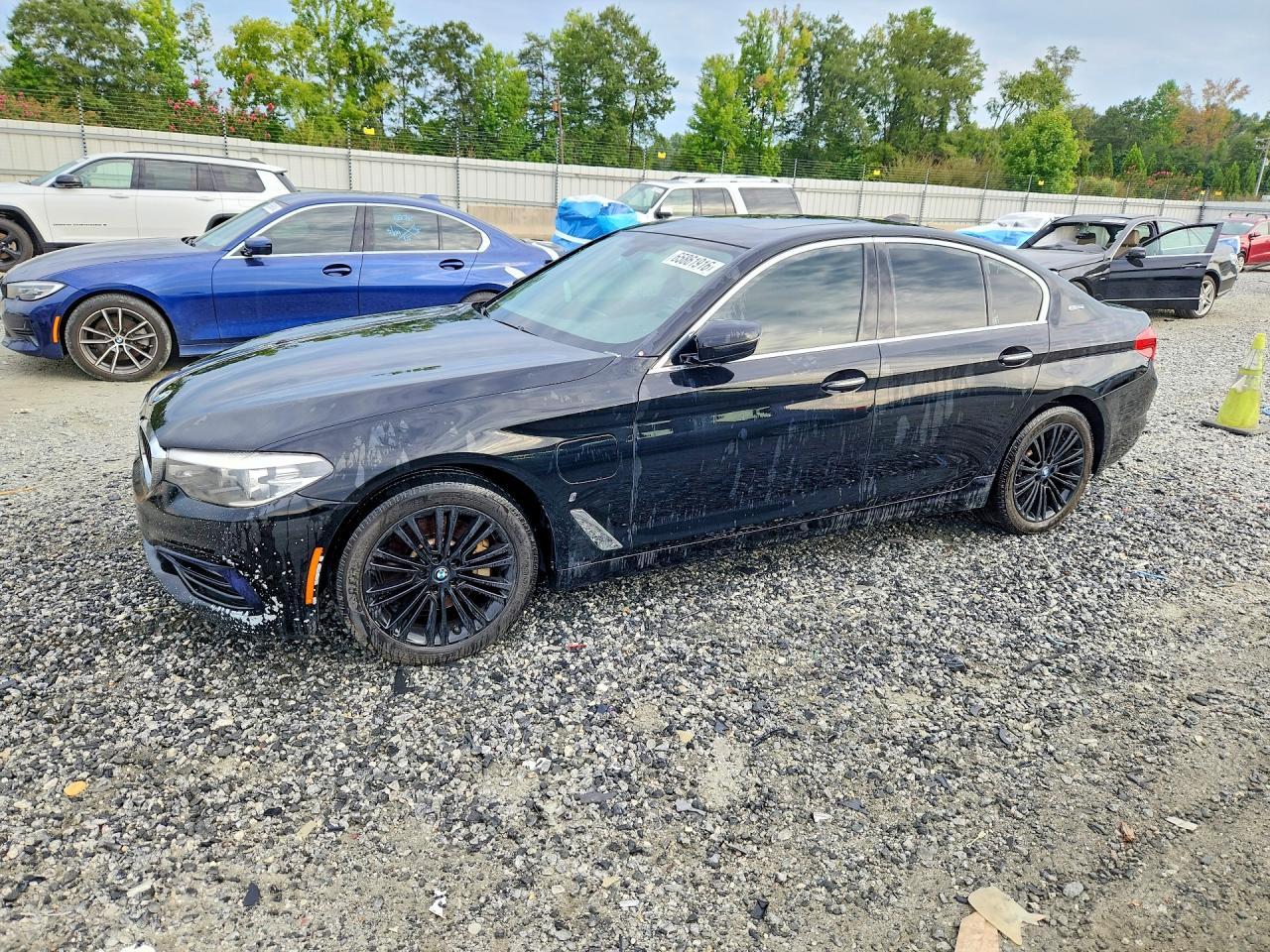 2018 BMW 530E - zdjęcie główne