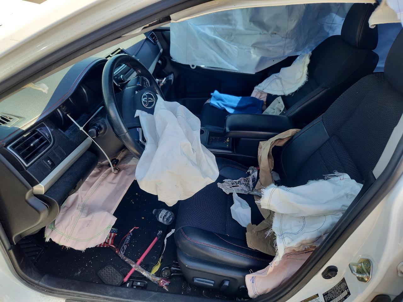 2017 Toyota Camry Se - zdjęcie 7