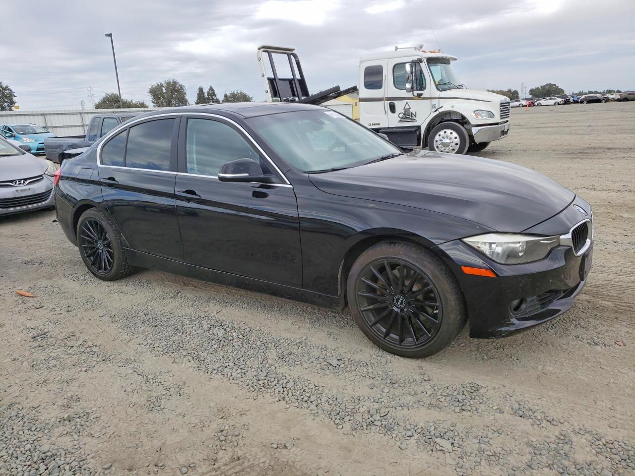 2015 BMW Seria 3 328i - zdjęcie 4