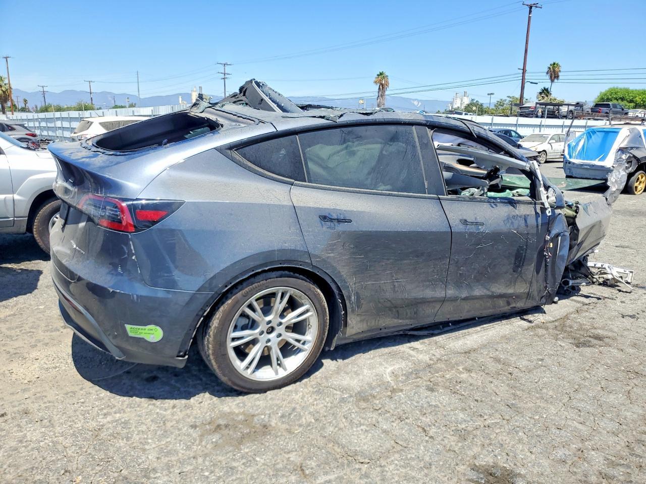 2023 Tesla Model Y - zdjęcie 3