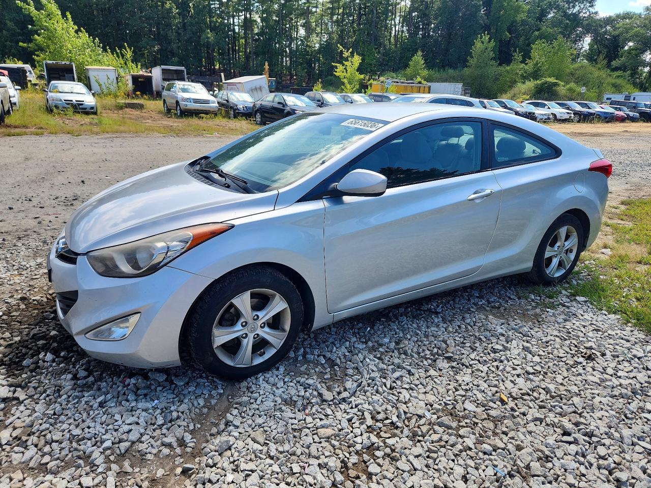2013 Hyundai Elantra Coupe Gs - zdjęcie główne