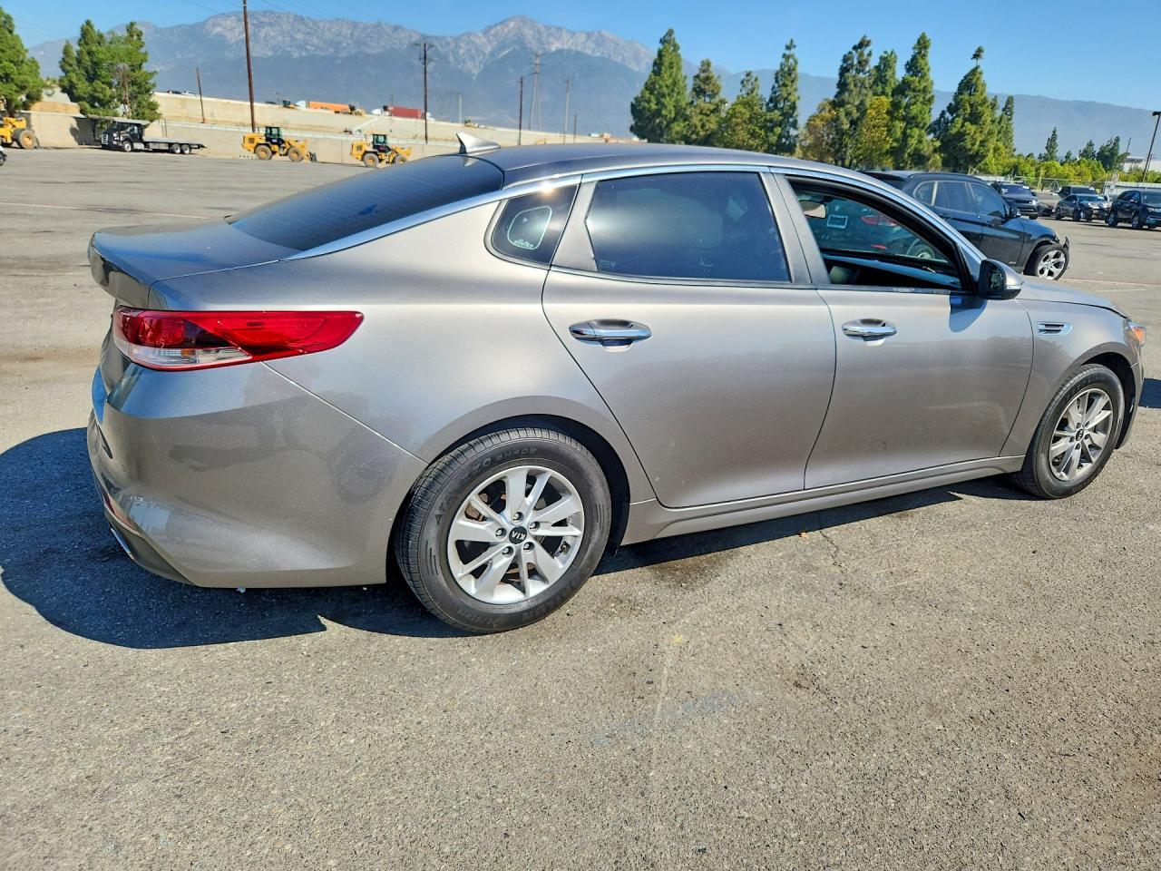 2018 Kia Optima Lx - zdjęcie 3